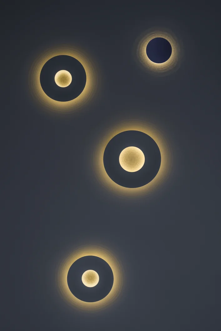 UMBRA ROUND