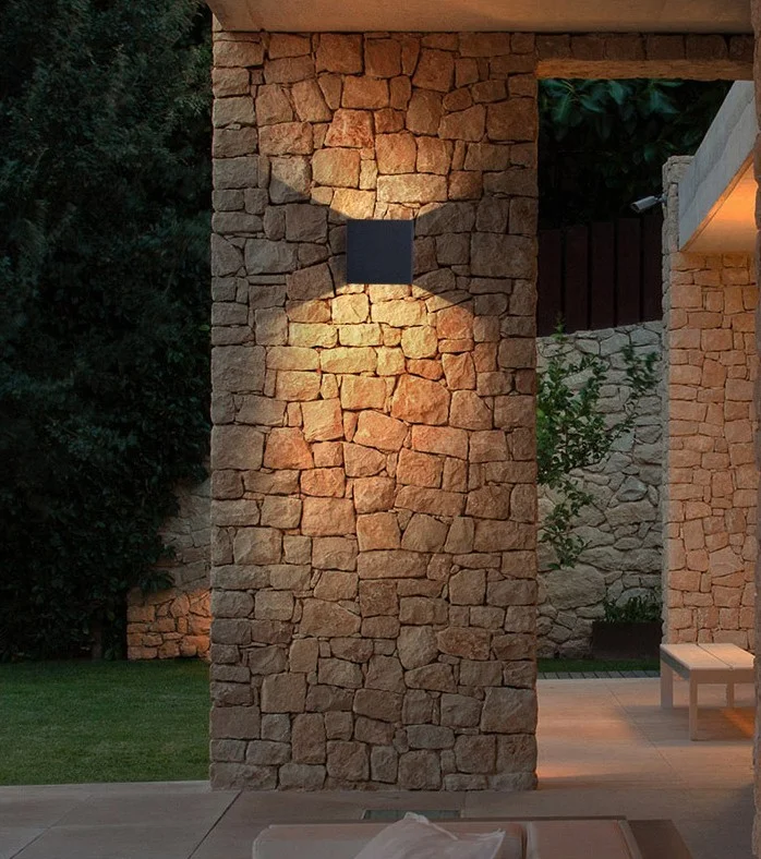 APLIQUE EXTERIOR LED